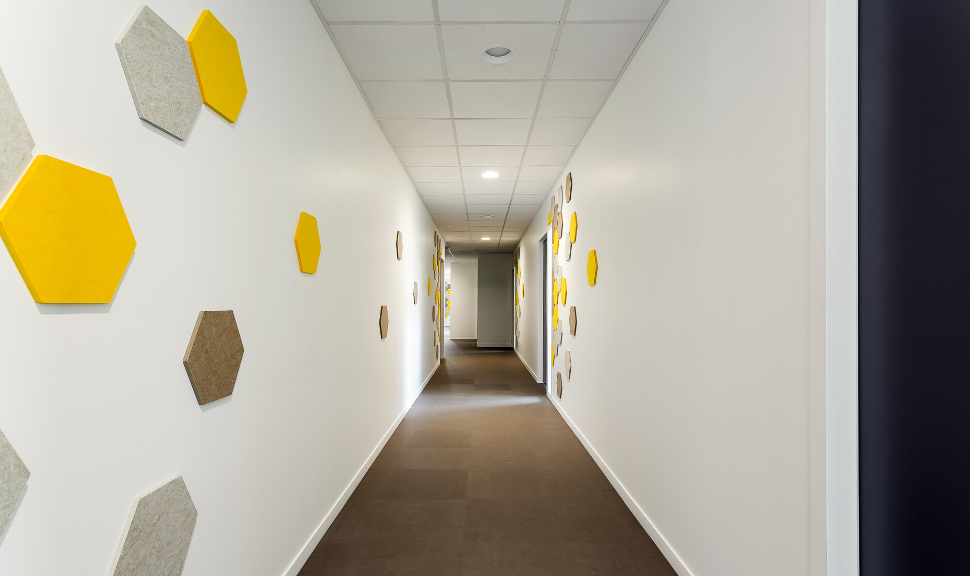 Office Concept – ESSAC – Couloir – BD Finales-1