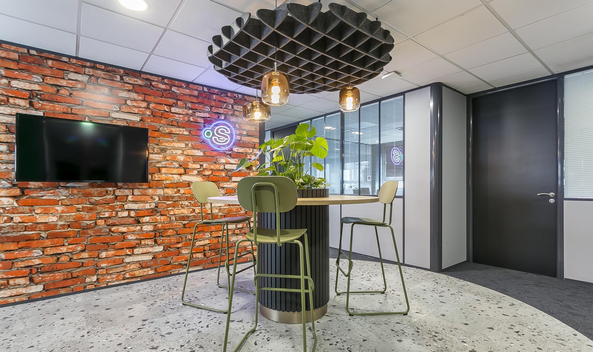 Office Concept – Point S – Accueil – Finales BD-2