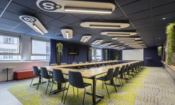 OfficeConcept – POint S II – Salle Réunion – BD III -4